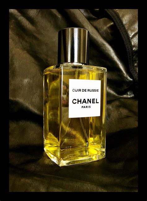 chanel les exclusifs cuir de russie|cuir de russie chanel perfume.